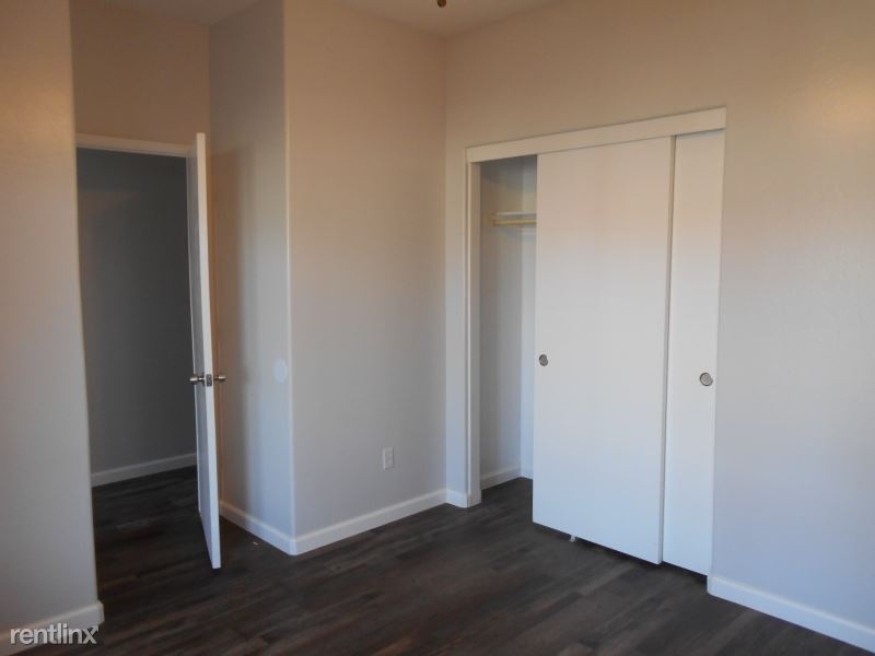 11409 Presidential Road - Photo 14