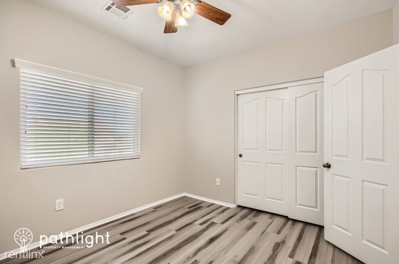 1189 E Kingman Street Unit - Photo 10