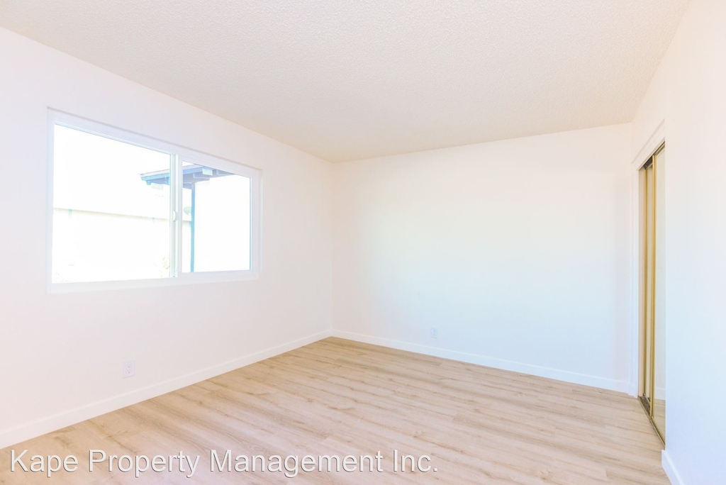 7681 Ellis Avenue - Photo 25