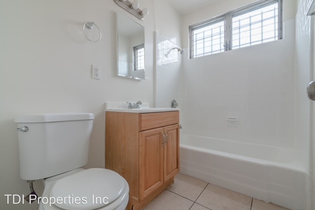 642 West 74th Street - Photo 12