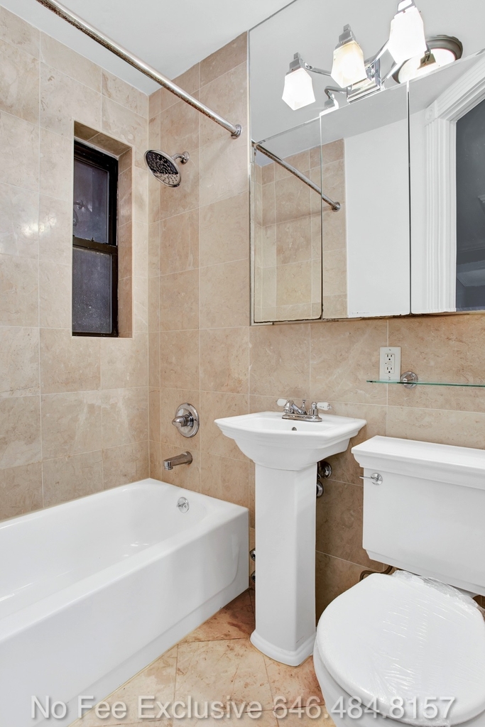 330 East 35th Street, #55 - Photo 6