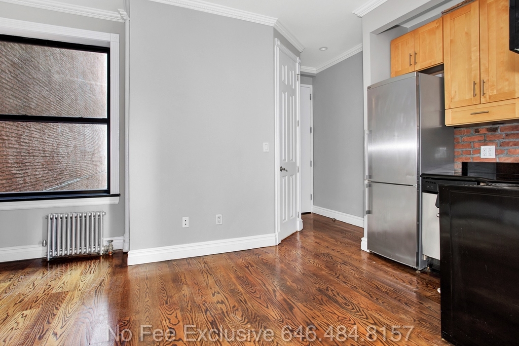 330 East 35th Street, #55 - Photo 5