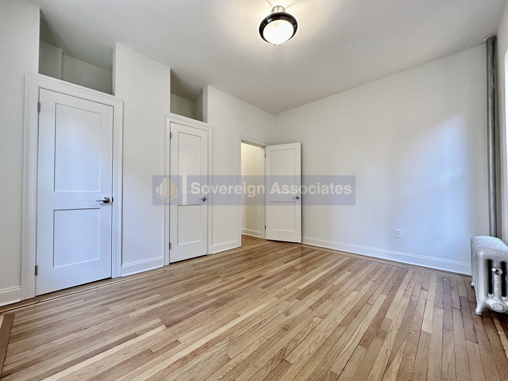 664 West 163rd Street - Photo 4