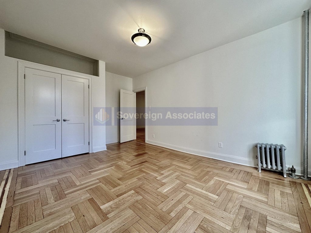 664 West 163rd Street - Photo 5