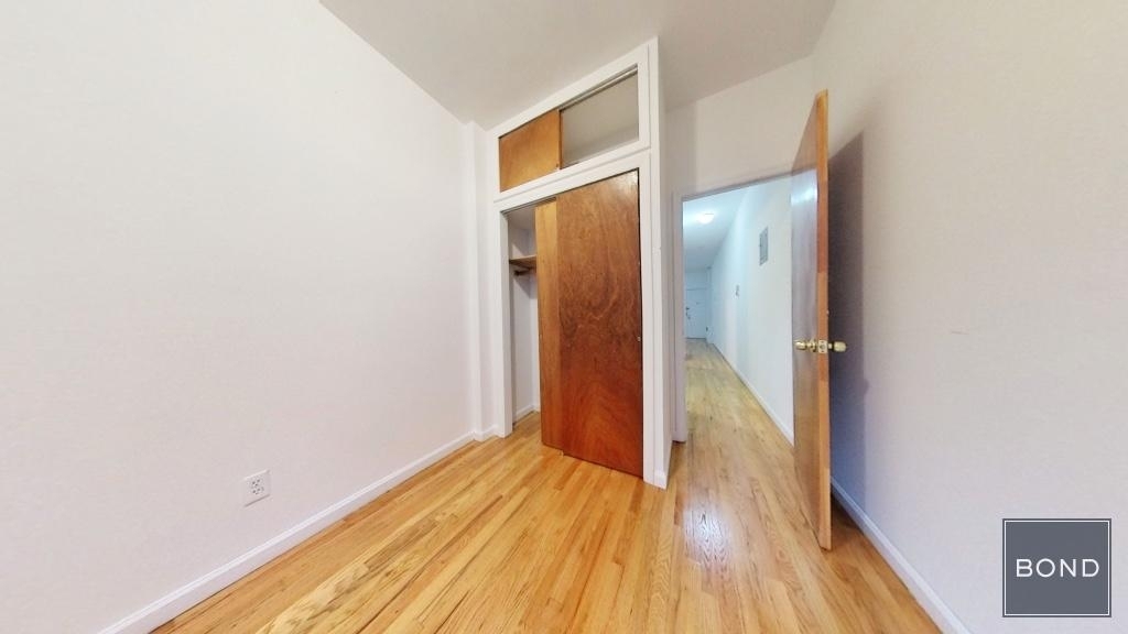 158 East 82 Street - Photo 4