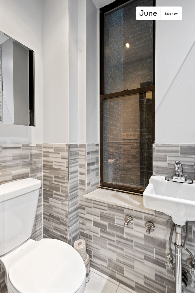 118 West 109th Street - Photo 10