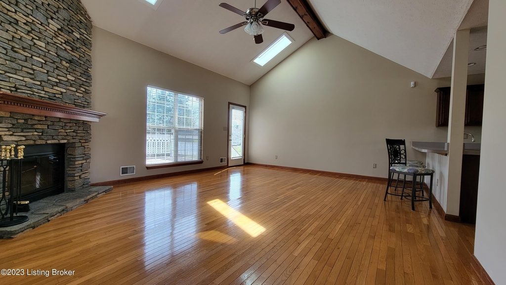 10313 Chimney Ridge Ct - Photo 3