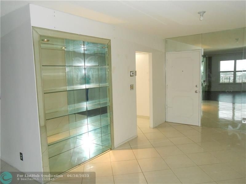 405 N Ocean Blvd - Photo 2