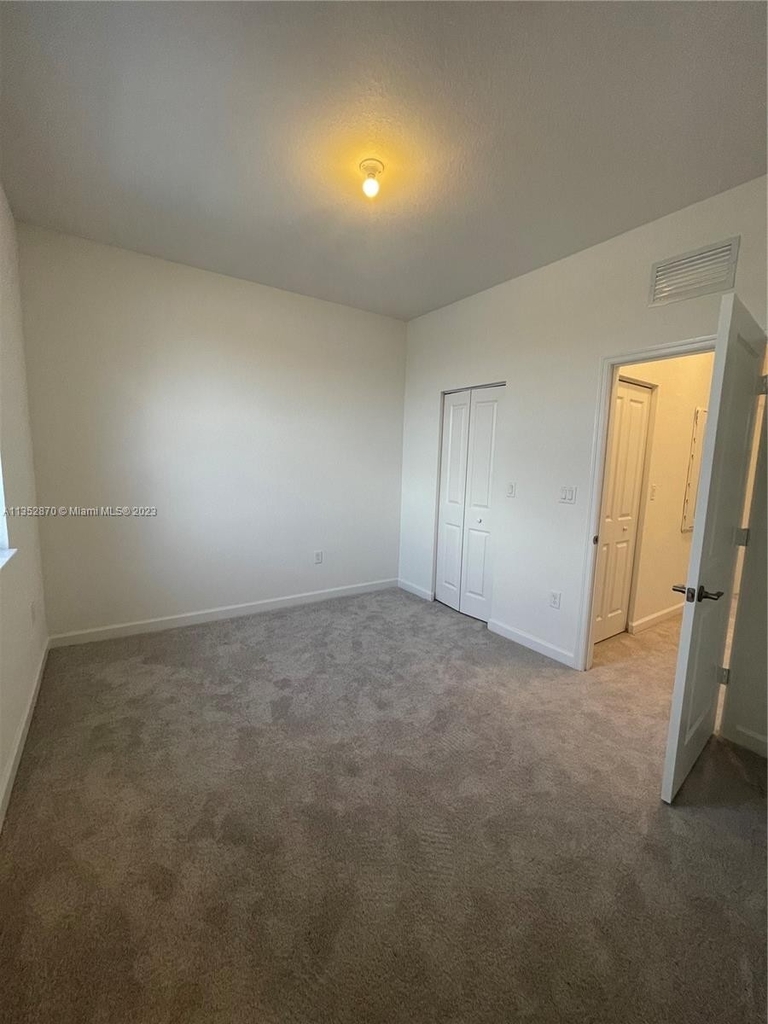 12954 Sw 232 Ter - Photo 18