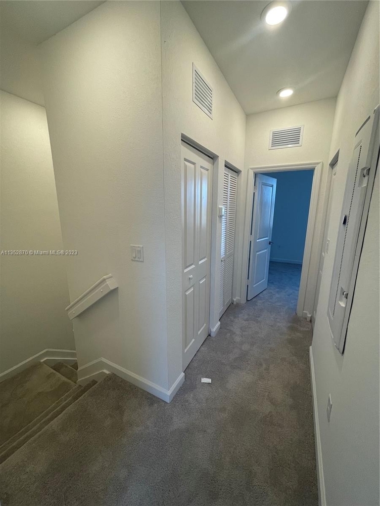 12954 Sw 232 Ter - Photo 15