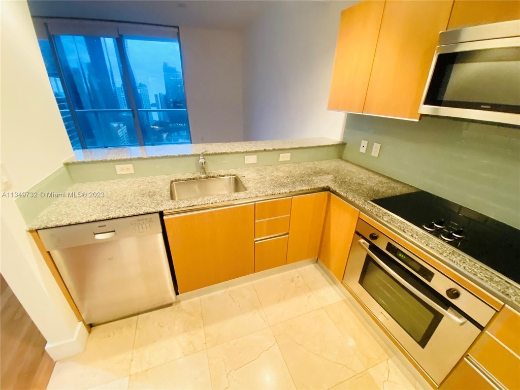 1060 Brickell Ave - Photo 8