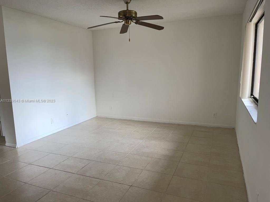 9920 Nw 68 Pl - Photo 7