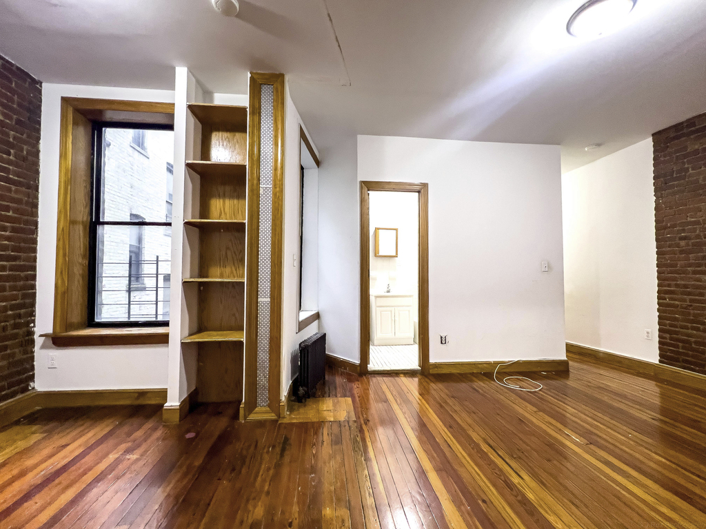 529 West 151st Street - Photo 2