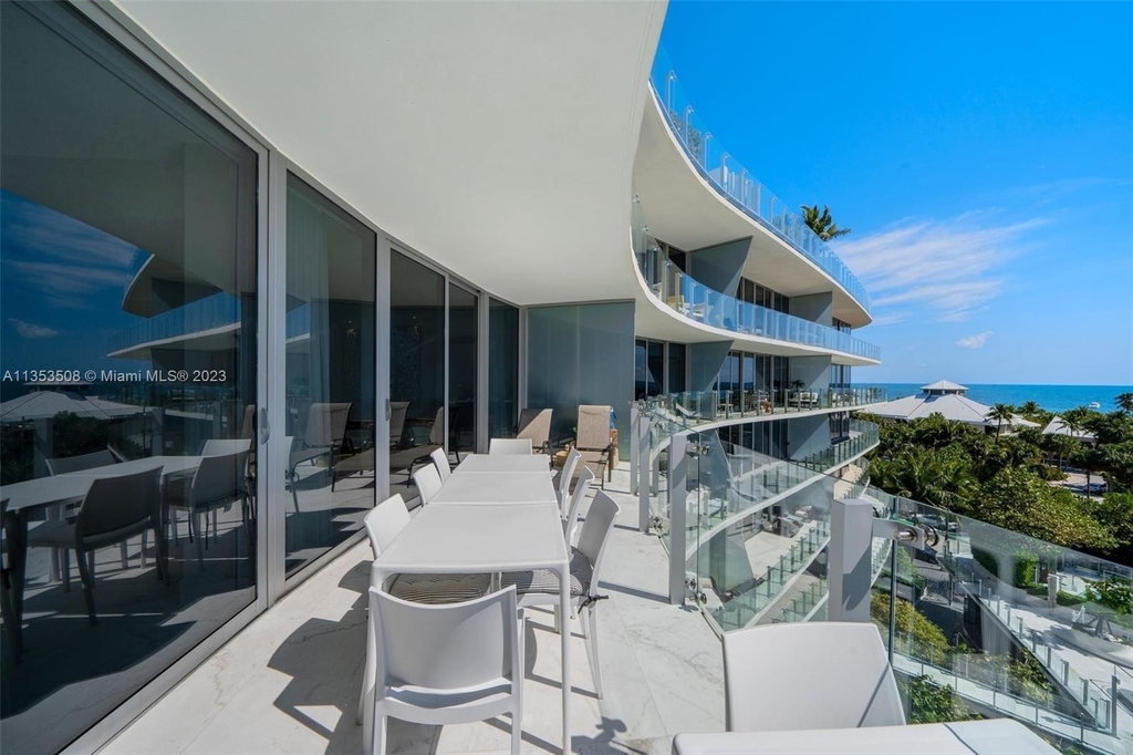 1 Collins Ave - Photo 26