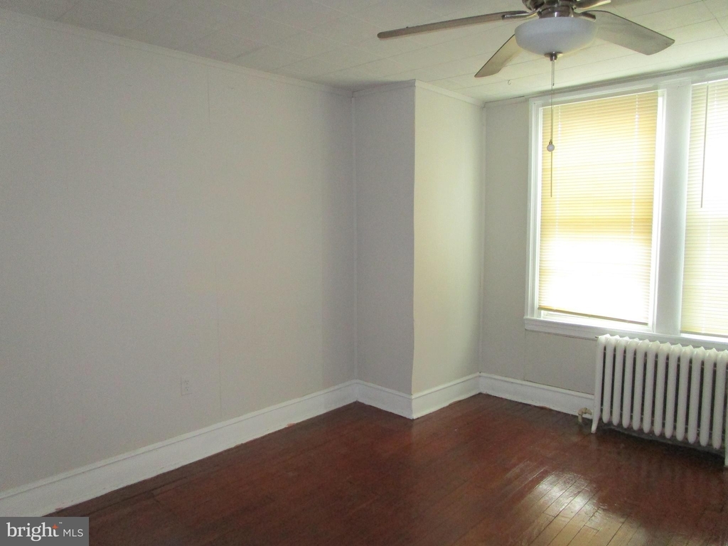 476 Robbins Street - Photo 21