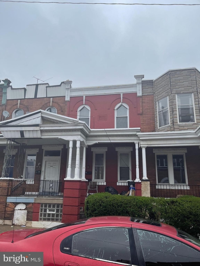 4421 N Uber Street - Photo 0