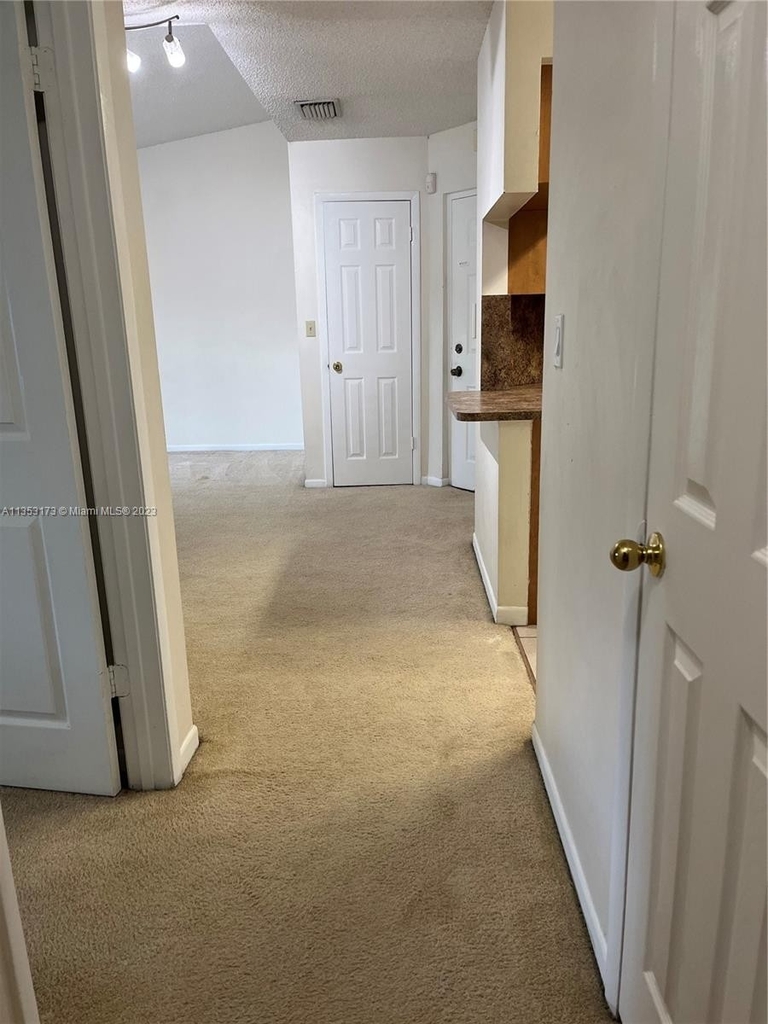 17440 Nw 67th Ct - Photo 3