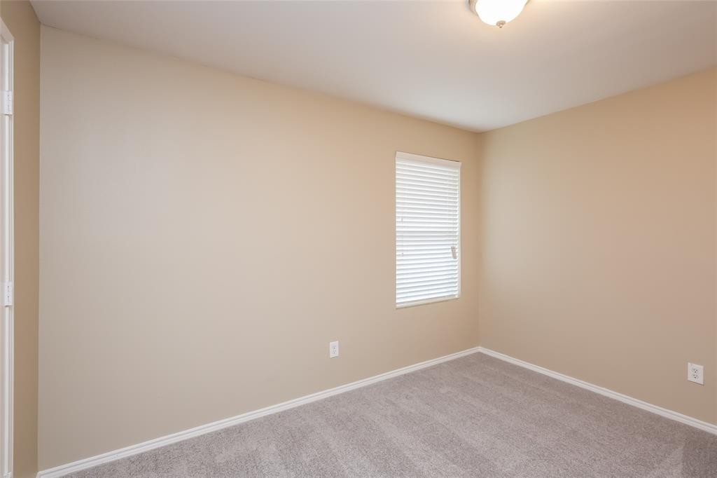 1413 Castle Ridge Road - Photo 12