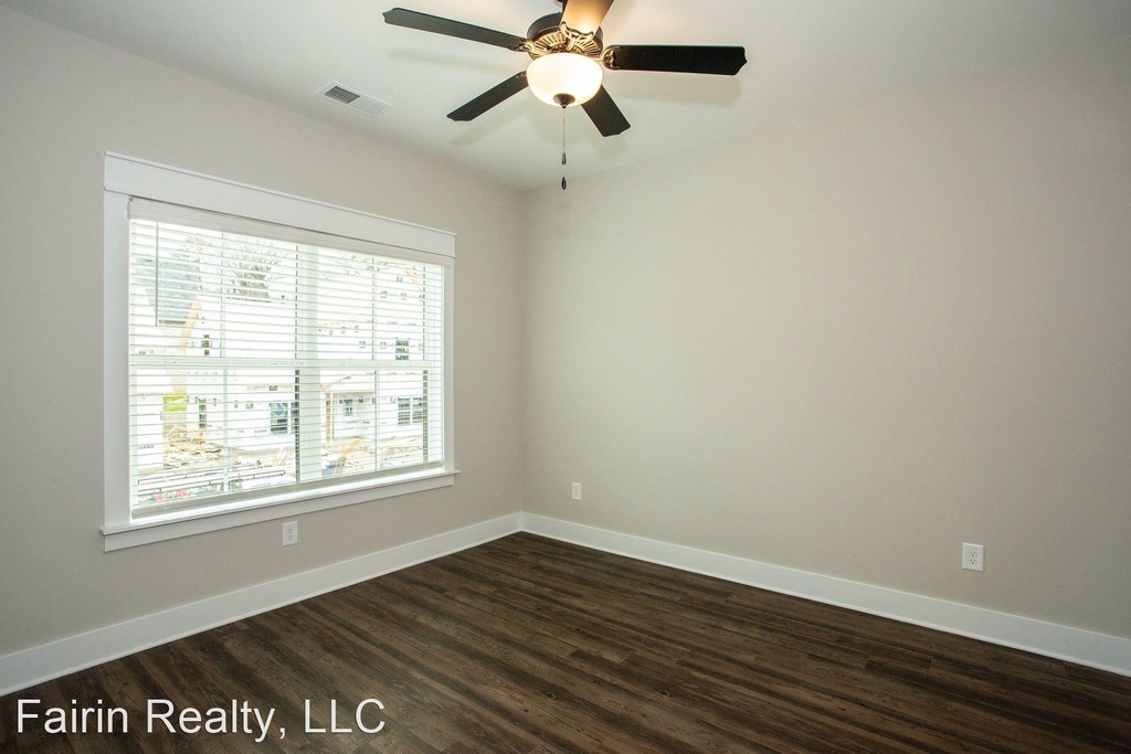 1508 Cottage Grove - Photo 12