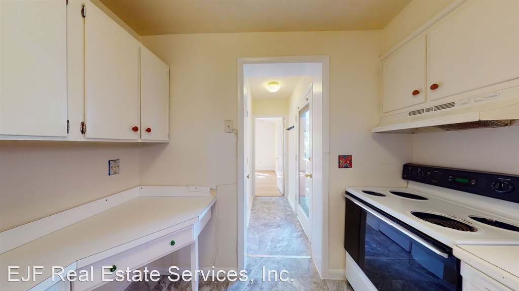 3202 Stephenson Place Nw - Photo 9