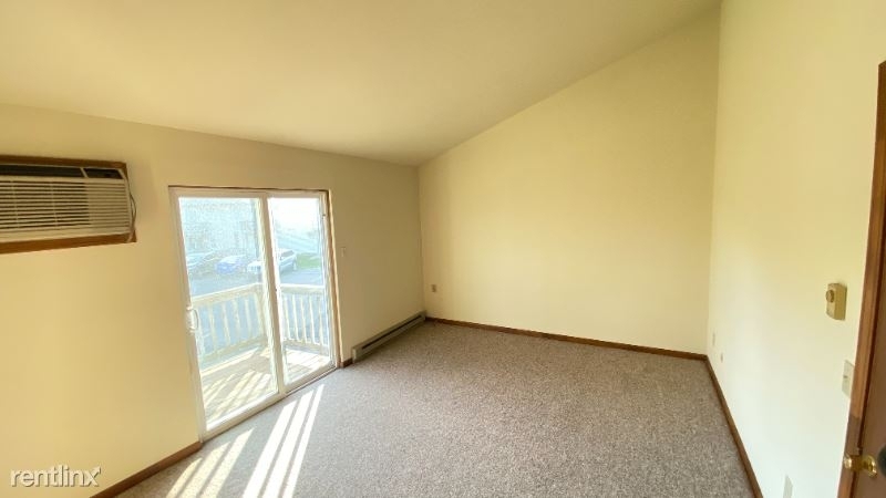 3068 Mcdonald Ave #5 - Photo 8