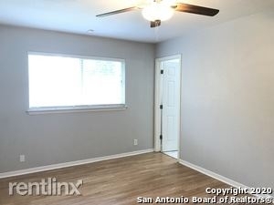 9570 Valley Dale St - Photo 10