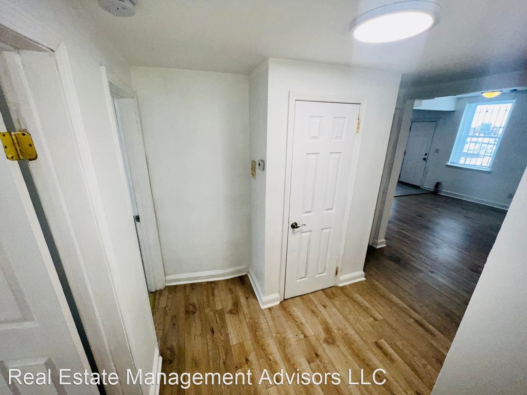 231 S 51st Street - Photo 18