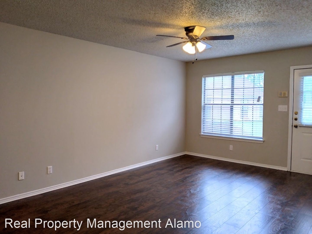 4545 Hoeneke St. - Photo 3