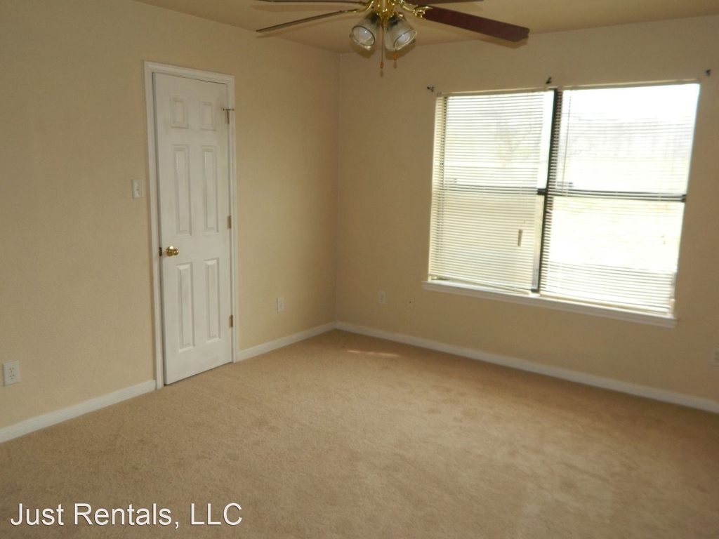 3704 Littleleaf Dr - Photo 20