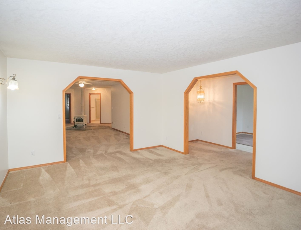 6221 Se 87th Ave. - Photo 9