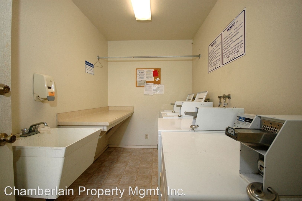 380 Acacia St. - Photo 28