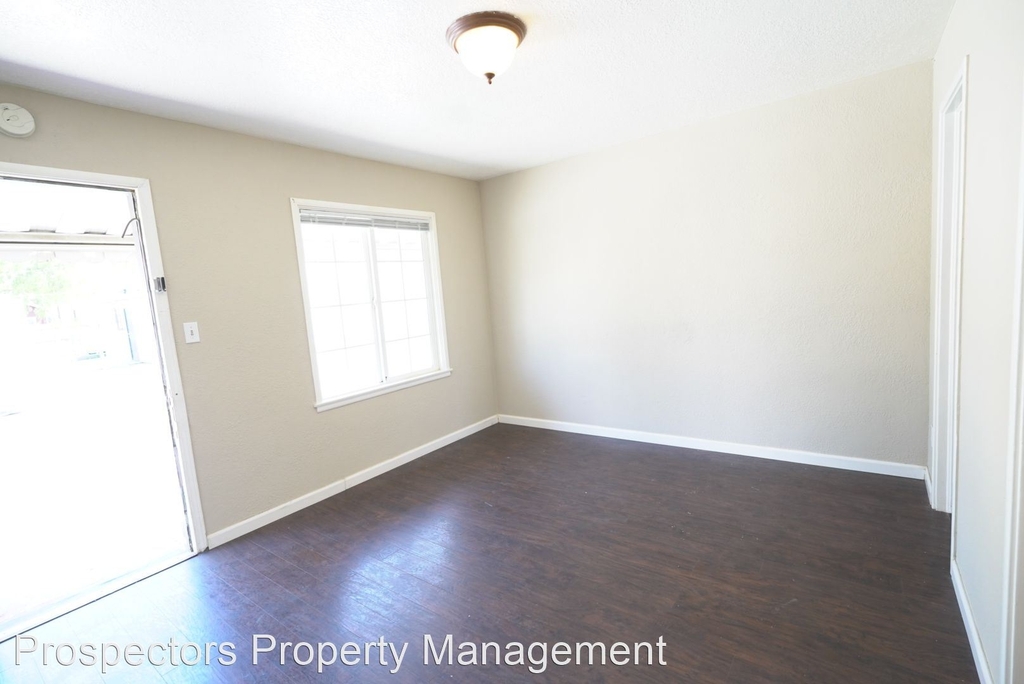 19040 Monterey Rd - Photo 15