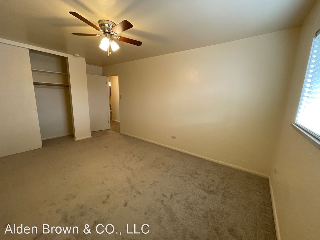 945 Ogden Street - Photo 10