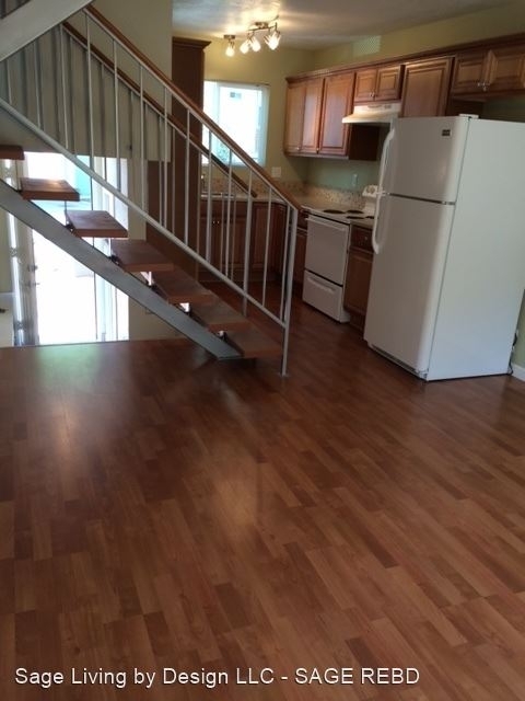 115 N Polk St - Photo 3