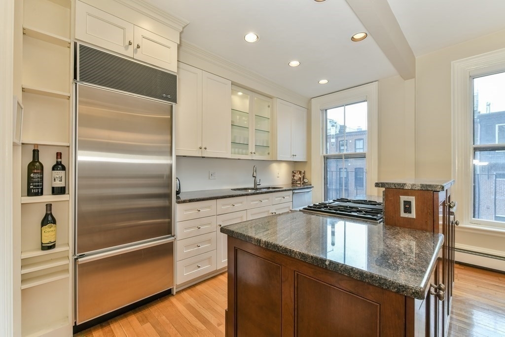 174 West Brookline Street - Photo 8