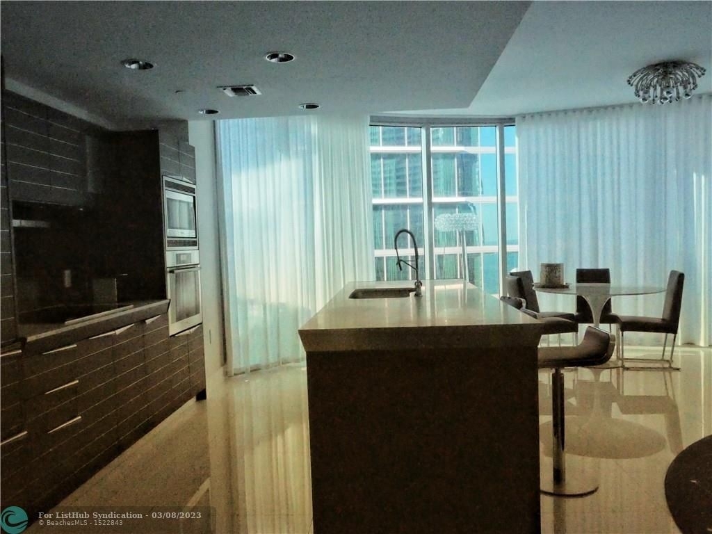 200 Biscayne Blvd Way - Photo 6