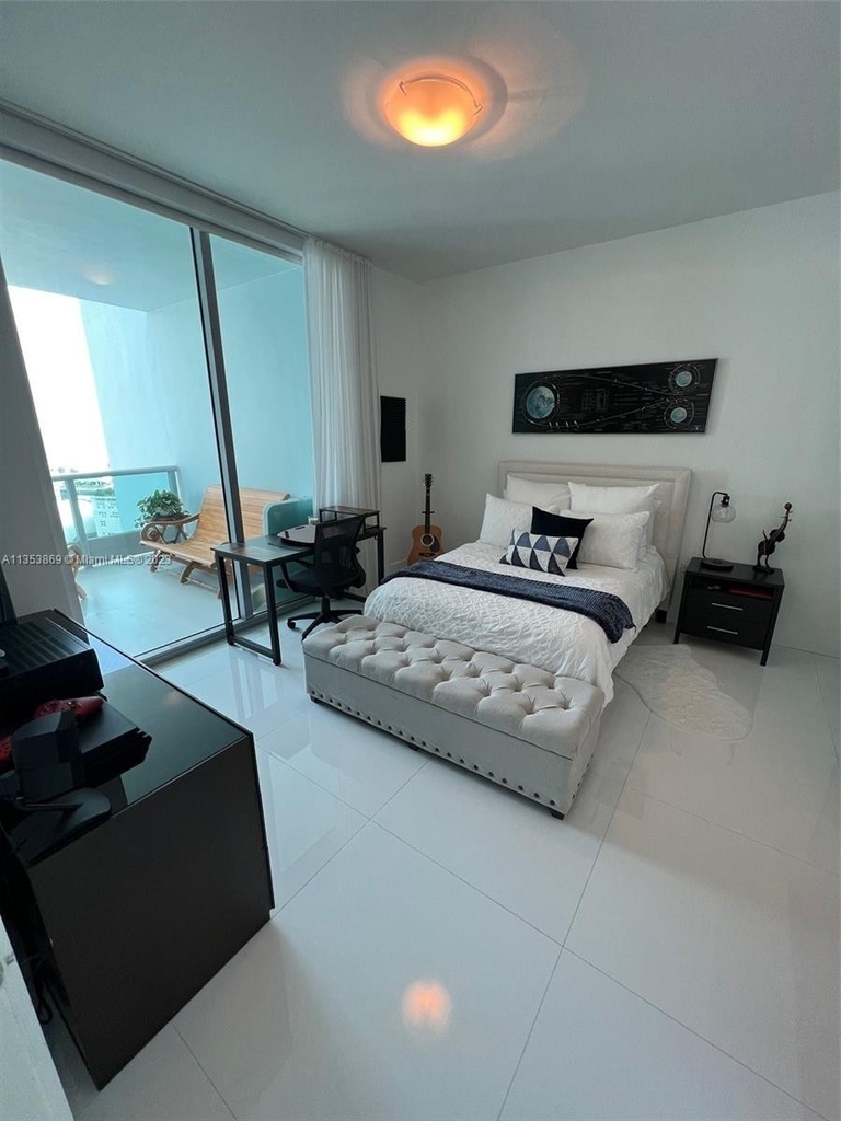 900 Biscayne Blvd - Photo 10