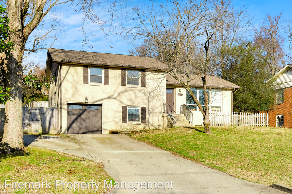 2812 Hody Drive - Photo 1