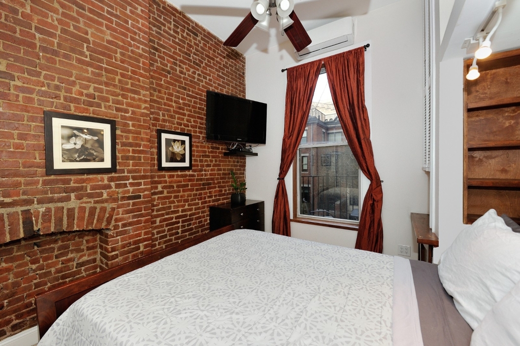 7 West 81st Street - Photo 10