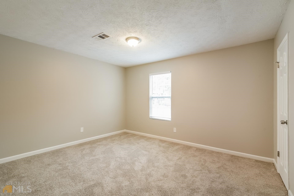 6830 Cherry Log Place - Photo 12