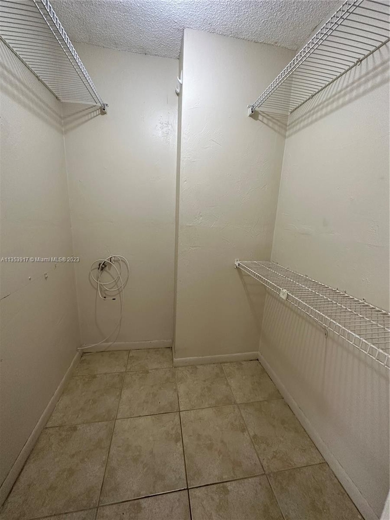 1200 Ne Miami Gardens Dr - Photo 18