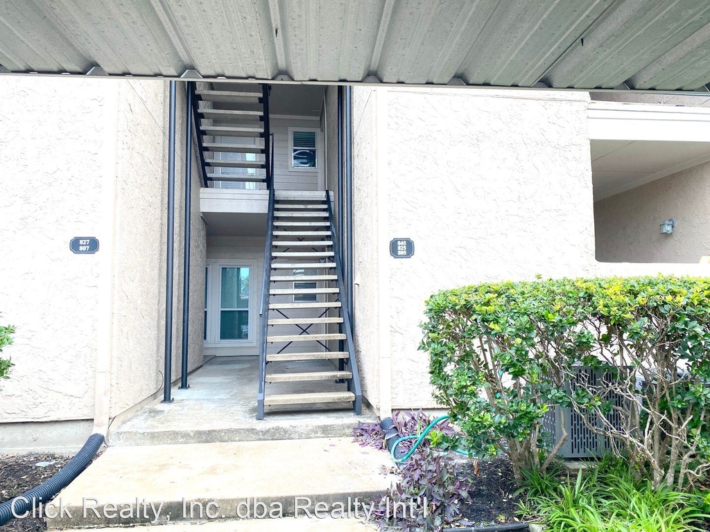 10855 Meadowglen Lane Unit 825 - Photo 0