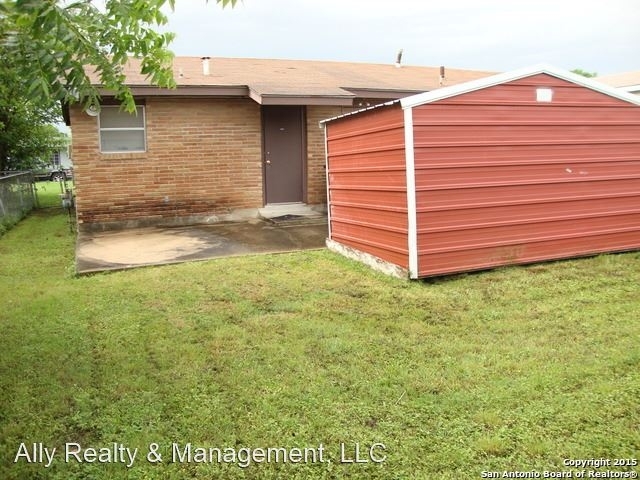 318 Como Street - Photo 12