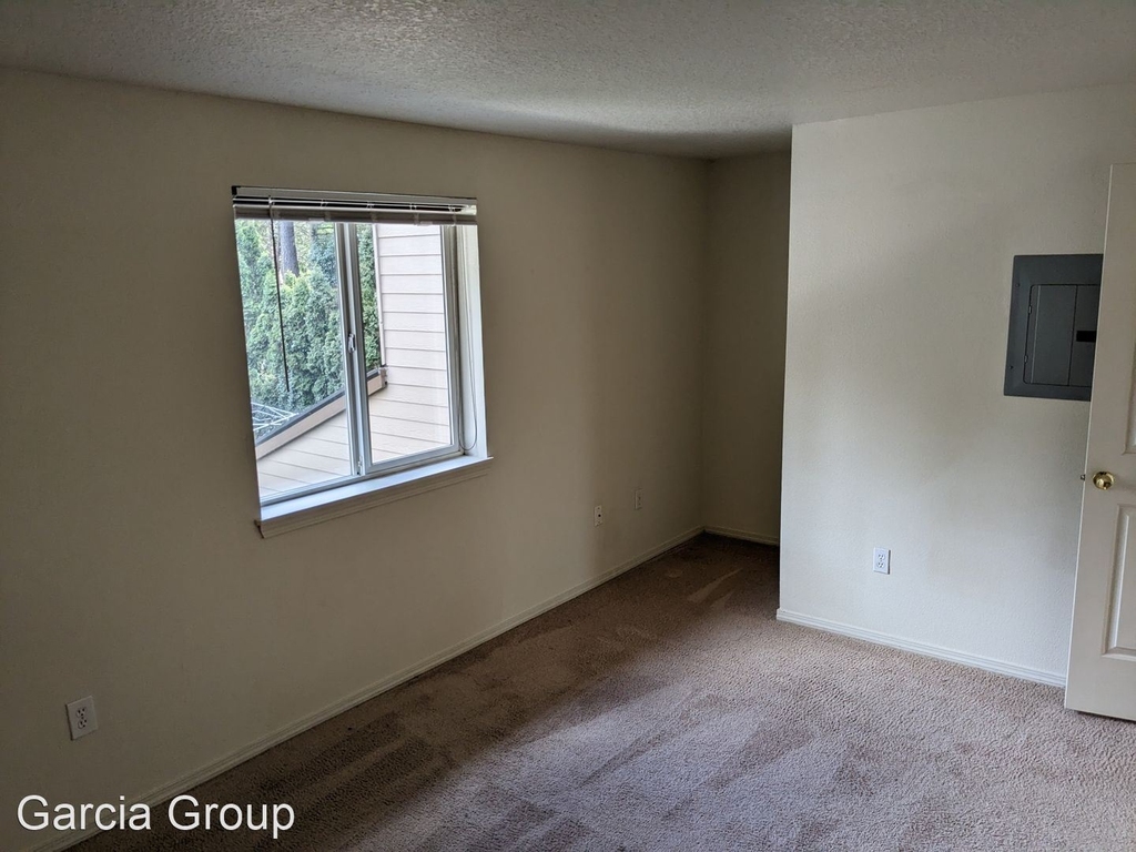 17989 Sw 115th Ave. - Photo 2
