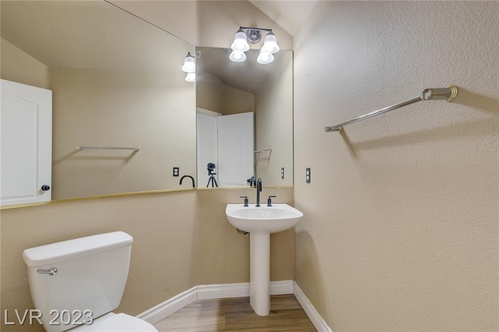 8726 Vista Ladera Court - Photo 24