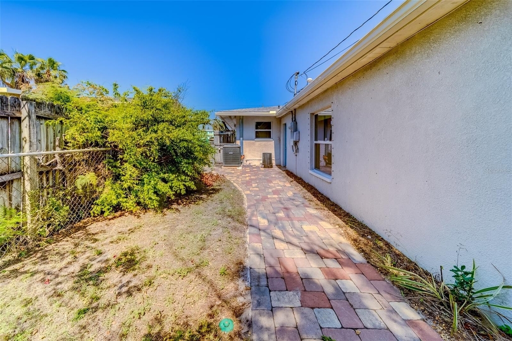 11472 Park Boulevard - Photo 37