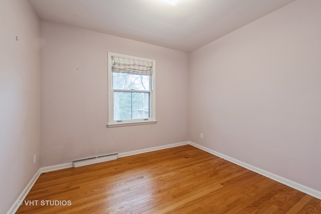 536 Prairie Avenue - Photo 10