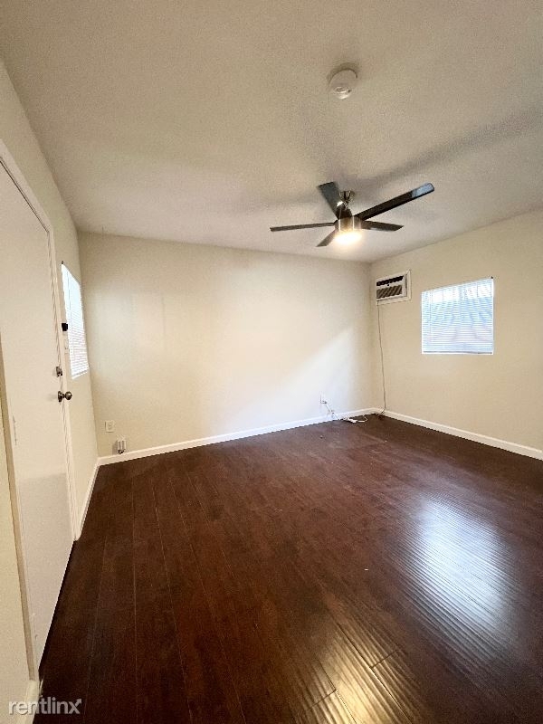 913 Cypress Ave 3/4 - Photo 3