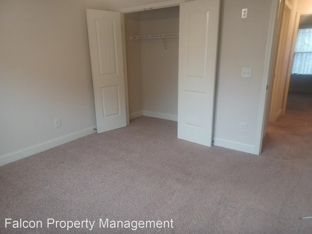 448 Oscar Court - Photo 17