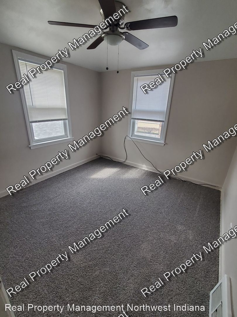 6740 Wicker Ave. - Photo 8